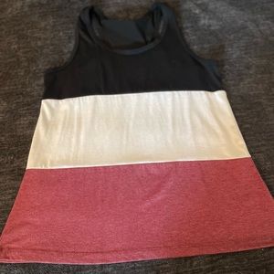 Comfy Flowy tank top size large